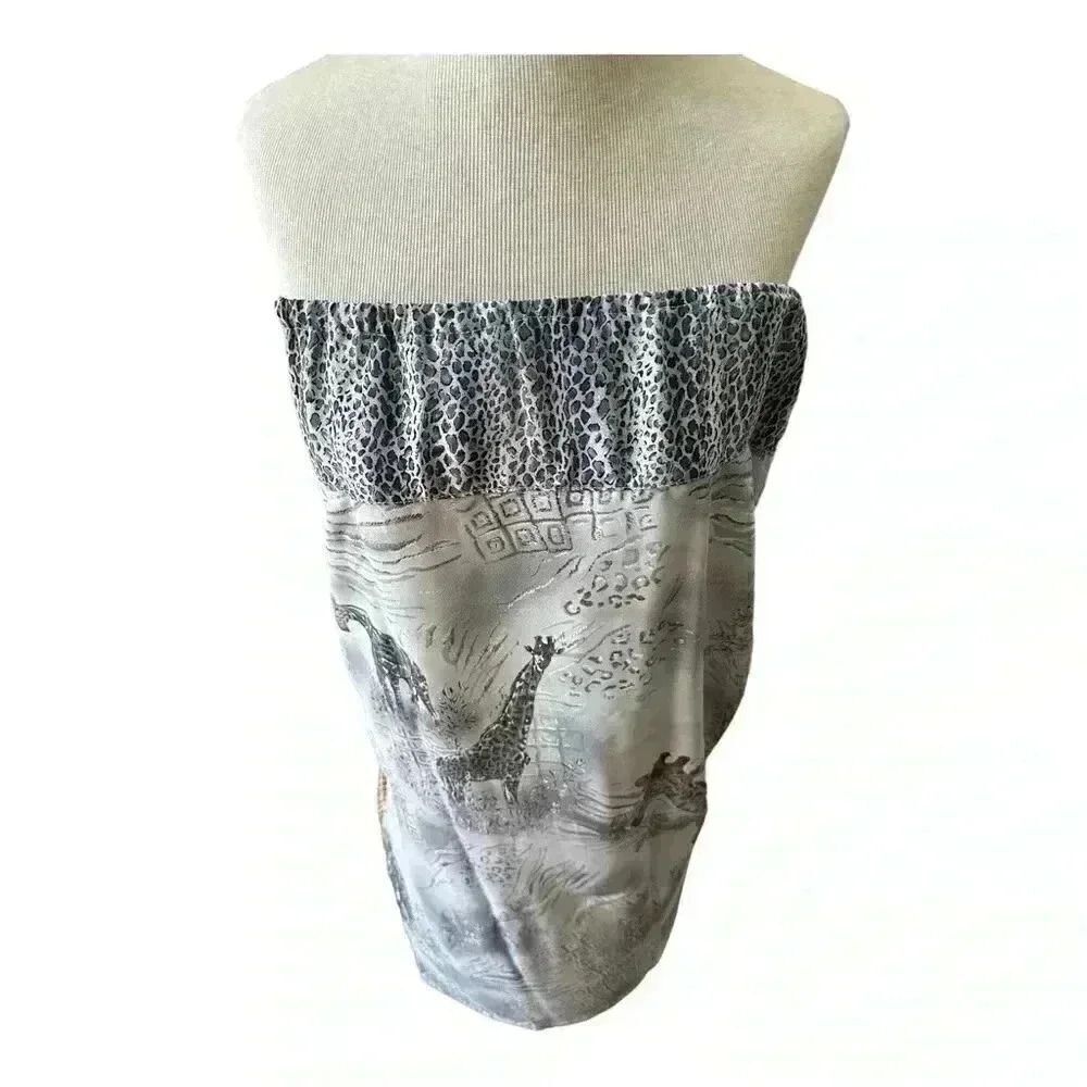 Beautiful African Y2k Tube Dress Sleeveless with slits at the sides. NWT